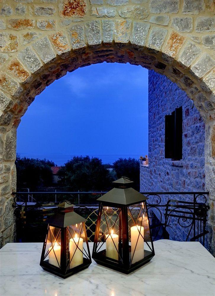 Byzantinon Hotel Leonídion Dış mekan fotoğraf