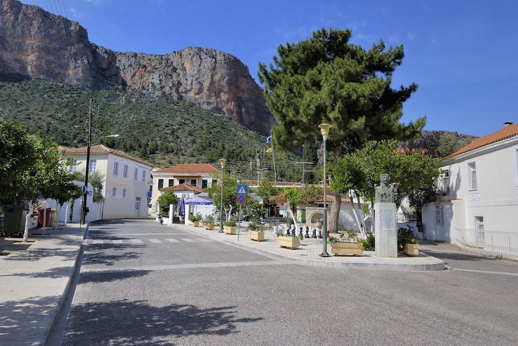 Byzantinon Hotel Leonídion Dış mekan fotoğraf